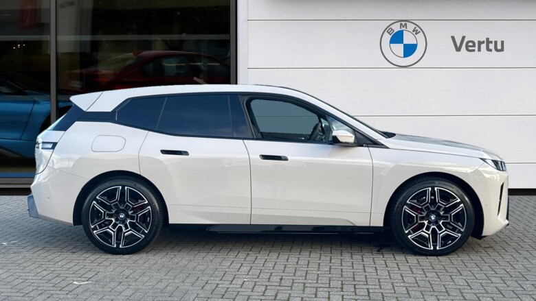 BMW iX 300kW xDrive45 M Sport 101kWh 5dr Auto [Pro Pack] Electric Estate